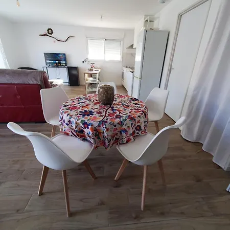 Jolie Maison , Jardin Prive , Classee 3 Etoiles 度假居